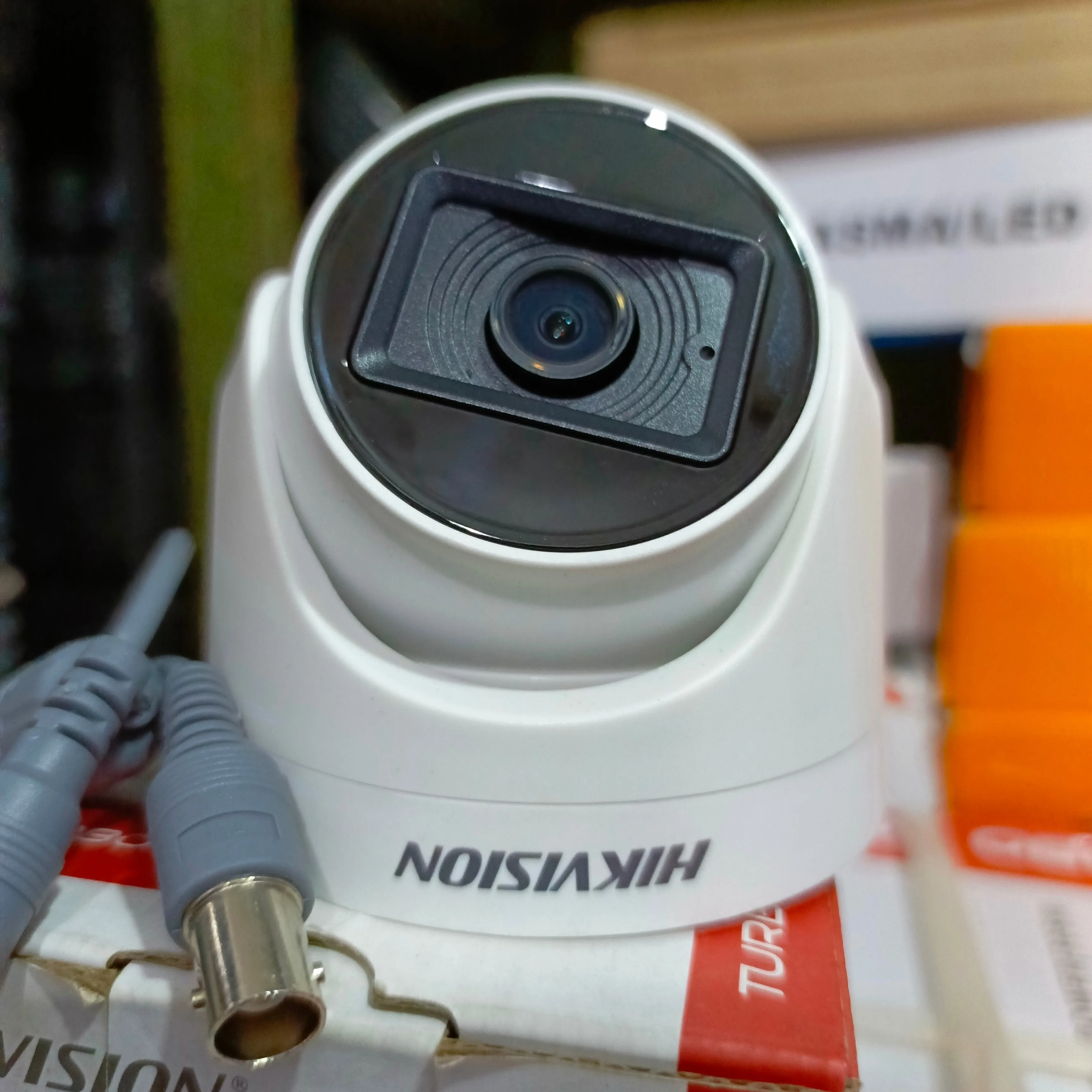 HIKVISION EXIR Turret HD-TVI Color Camera with Coaxial Audio (2.8mm 2MP Lens) - Brand New