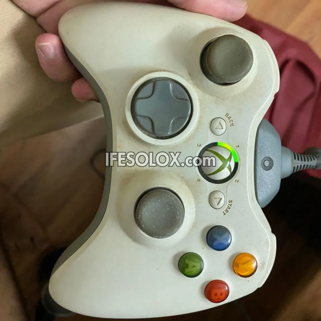 Microsoft XBOX 360 Pro 60GB Game Console Complete Set with 2 Wired Controller and 5 Games - Foreign Used